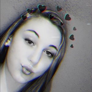 Meet your Posher, Justine